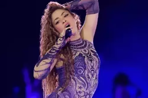 Shakira reprograma concierto en Medellín y sorprende a fans