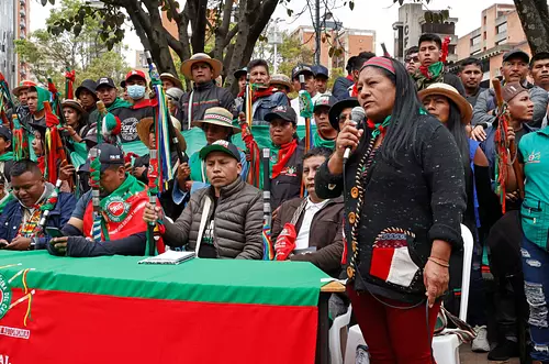 Organizaciones indígenas se suman a marcha de Petro