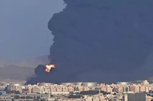 EE.UU. ataca Yemen y Trump lanza fuerte advertencia