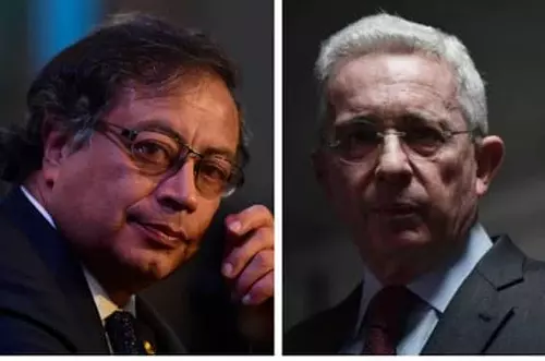 Uribe acusa a Petro de “quebrar” el sistema de salud