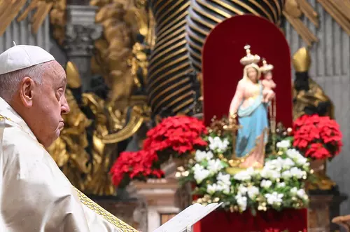 Capturan en Bogotá a mujer por robo de reliquia del Vaticano