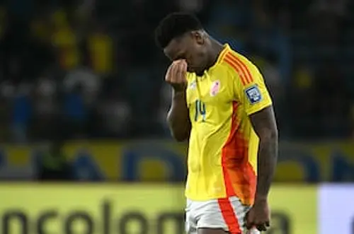 Jhon Durán deja la Selección Colombia por lesión lumbar