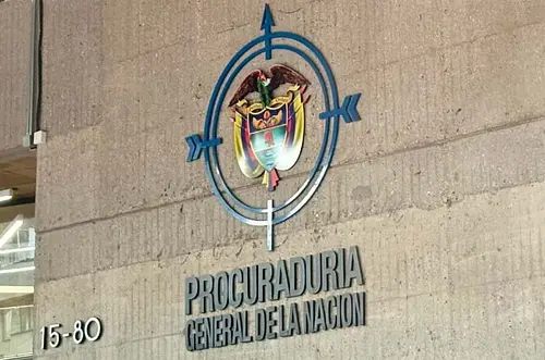 Procuraduría abre indagación contra ministros que firmaron la consulta