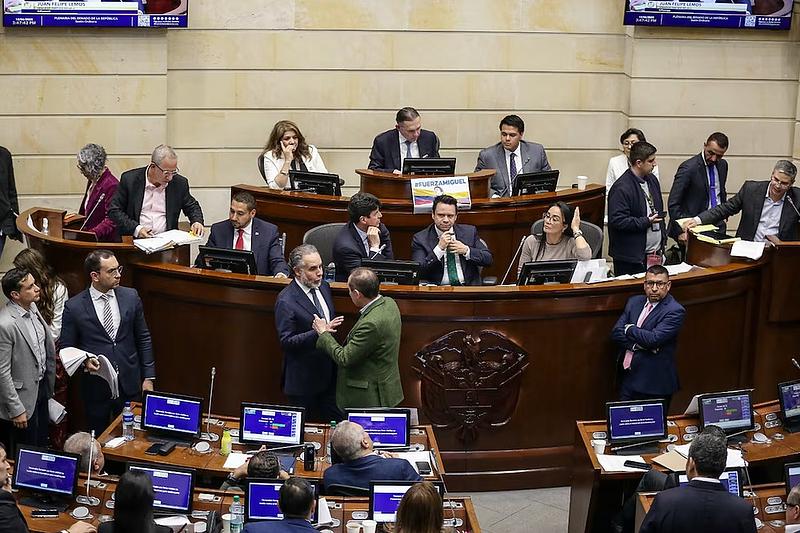 Gobierno rechaza jornada 4x3 en reforma laboral
