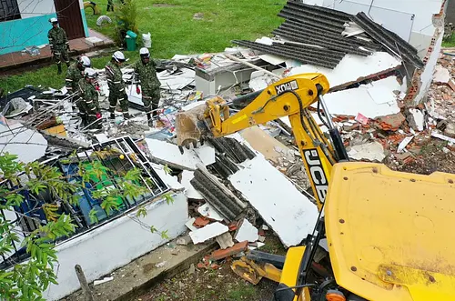 Ejército auxilia a Paratebueno tras fuerte temblor