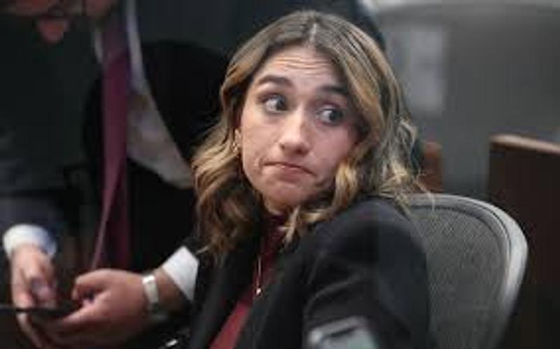 Laura Sarabia se pronuncia tras masiva Marcha del Silencio