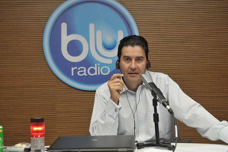 Denuncian a Néstor Morales por presunta agresión a ciclista en Bogotá
