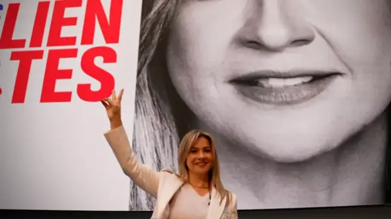 Vicky Dávila lanza su candidatura presidencial para 2026
