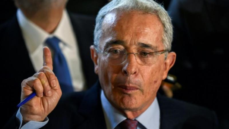 Uribe contra las cuerdas: Fiscalía exige condena