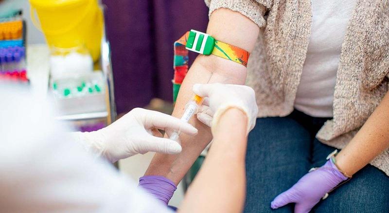 Descubren sangre única: solo es compatible consigo misma