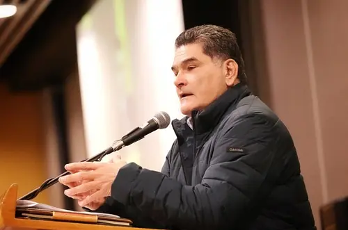 Procurador exige respeto por la Presidencia