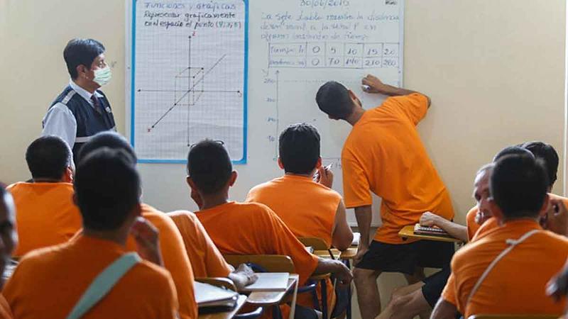 Nuevo colegio en cárcel de Villavicencio abre sus puertas