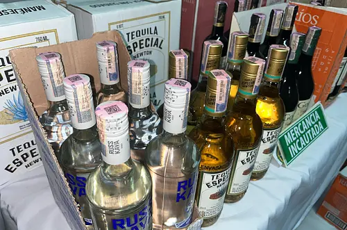 Incautan licor con estampilla ilegal en Villavicencio