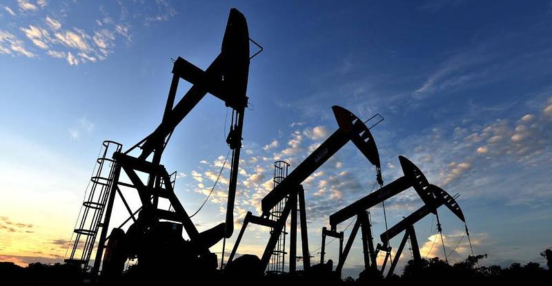 Producción petrolera cayó al nivel más bajo desde 2022
