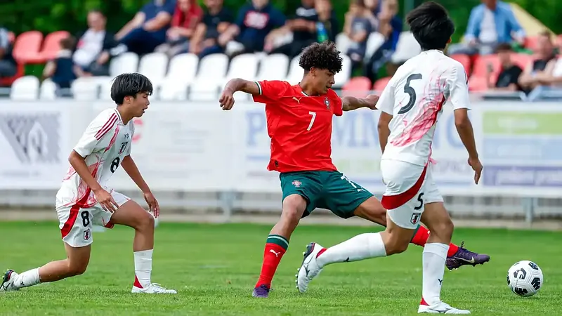 Cristiano Ronaldo Jr. marca golazo con Portugal Sub-15