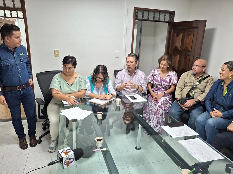 Refuerzan vacunación contra fiebre amarilla en Villavicencio