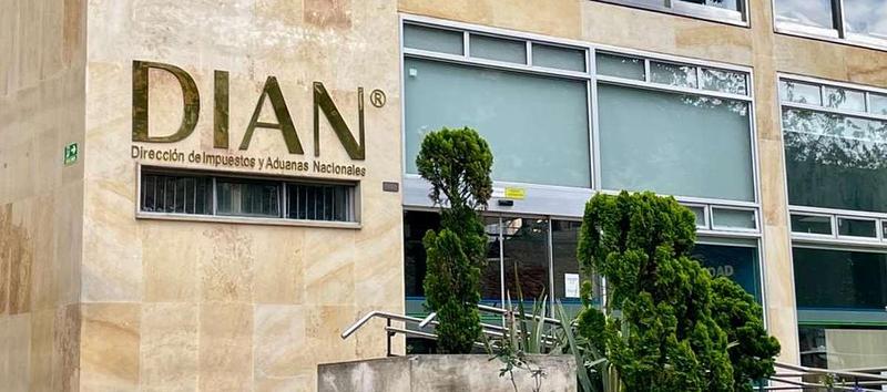 Caída del portal de la Dian desata caos entre contribuyentes y contadores