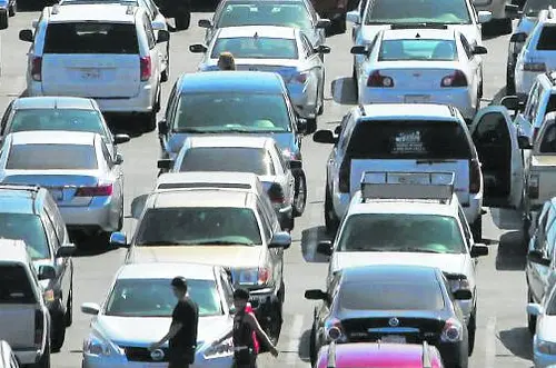 Vence plazo para pagar impuesto vehicular con descuento