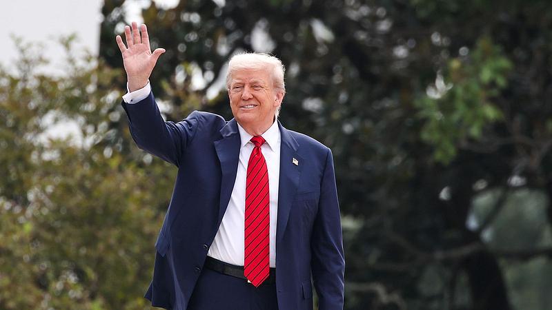 Trump lanza insólita frase en plena tensión con Rusia