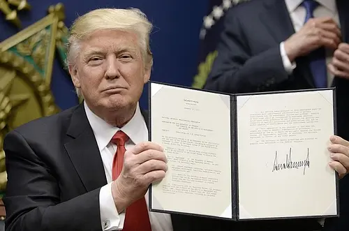 Trump autoriza misión militar secreta contra carteles