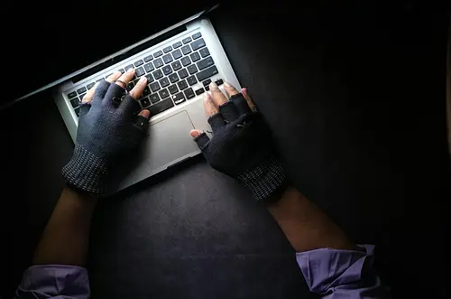 Colombia carece de ley específica para sancionar el grooming digital