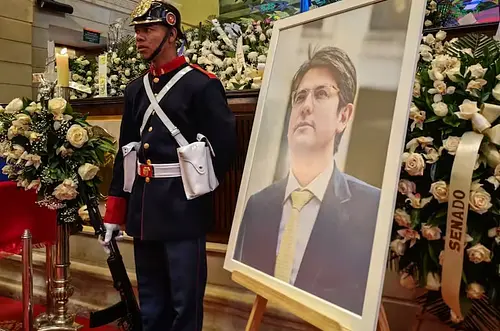 Familia de Miguel Uribe define protocolo para homenajes oficiales