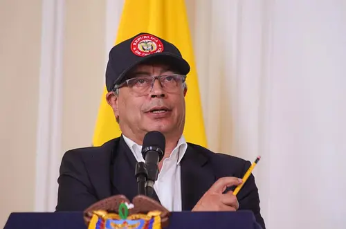 Petro revela caída histórica en homicidios