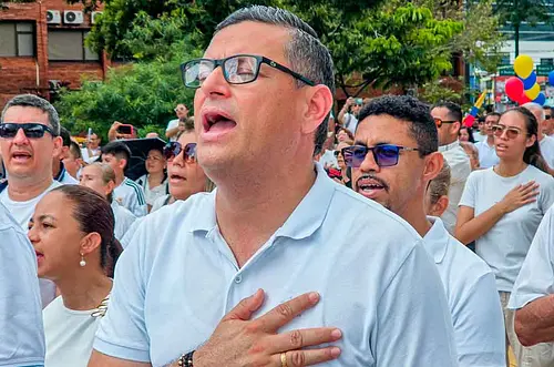 Castellanos y sus acercamientos con el uribismo