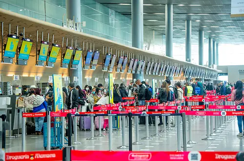 Colombia atrae más viajeros y nuevas rutas aéreas