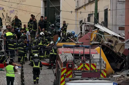 Portugal decreta luto tras accidente del Elevador da Glória