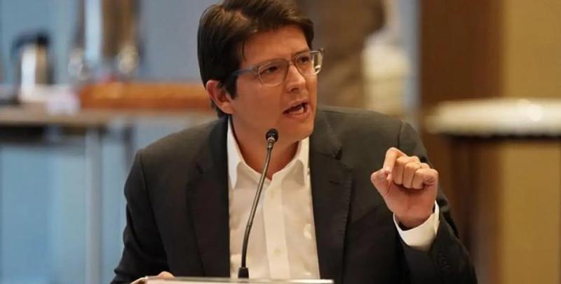Avanza investigación por atentado a Miguel Uribe