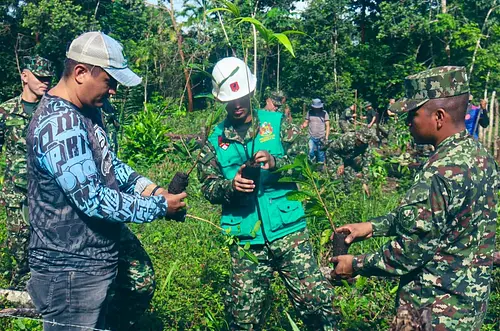 Sembrar futuro: el Ejército y los pueblos unidos por el Meta