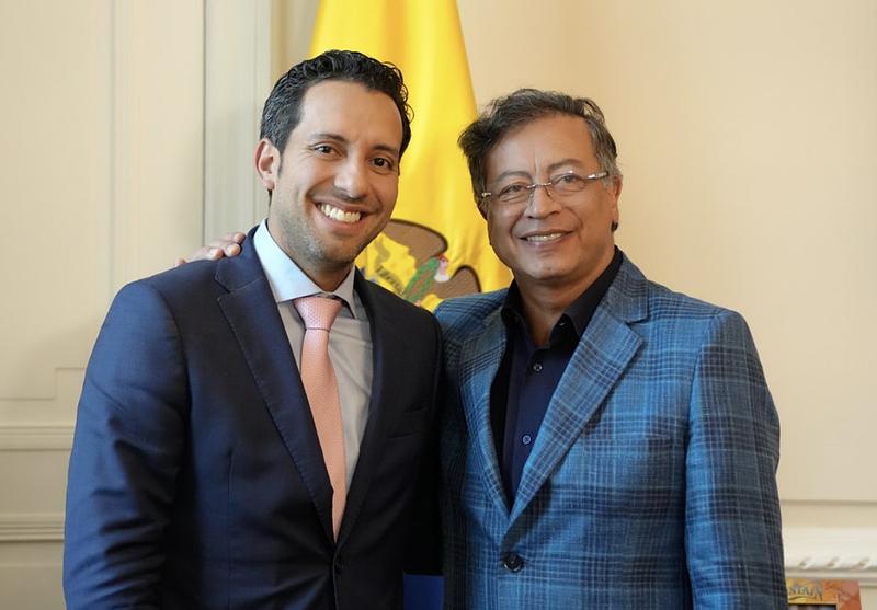 Julián López asume Cámara y promete equilibrio político