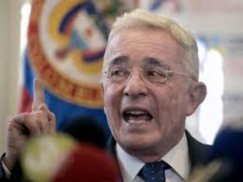Caso Uribe: avanzan decisiones judiciales cruciales