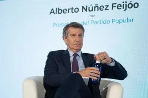 Feijóo arremete: “Sánchez jalea la violencia”