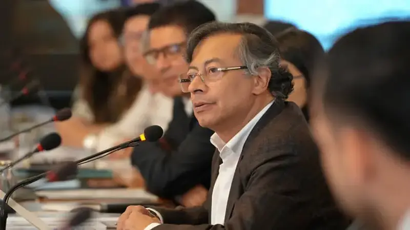 “Una mujer libre hace lo que quiera con su clítoris”: la frase de Petro que desató tormenta política