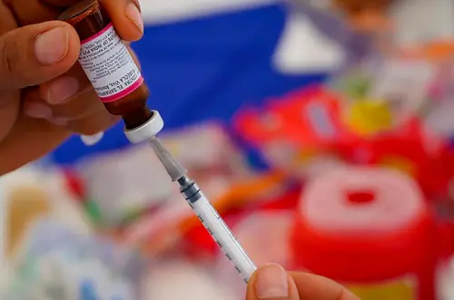 Minsalud incorpora vacuna hexavalente para recién nacidos de bajo peso