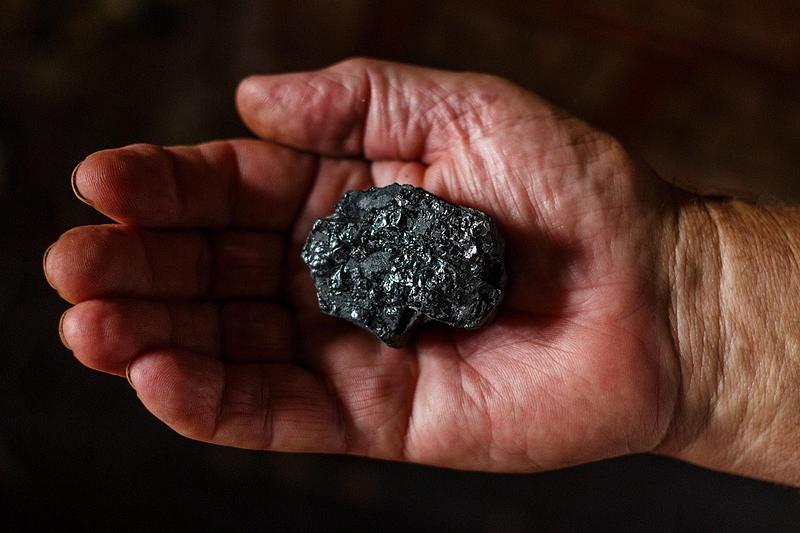 Minería artesanal en Colombia exige formalización y protección laboral