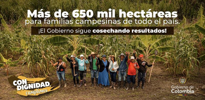 Colombia supera 650 mil hectáreas restituidas a campesinos