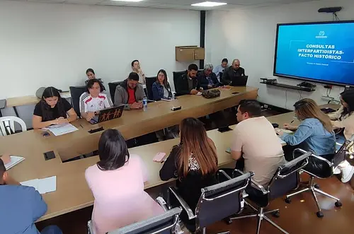 Pacto Histórico define sus 520 precandidatos rumbo a 2026