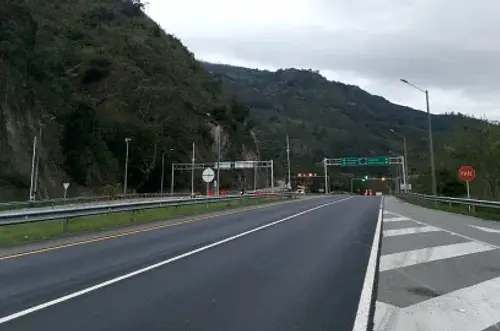 Vía al Llano: ¿cuándo se reabrirá tras el derrumbe?
