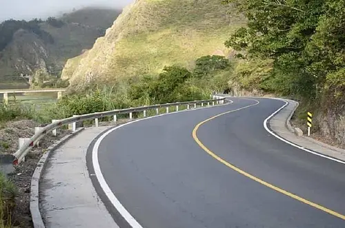 Cierre total en vía al Llano obliga a usar Transversal del Sisga