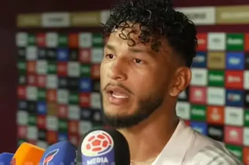 Luis Suárez revela el regaño de Lorenzo en el camerino de Colombia