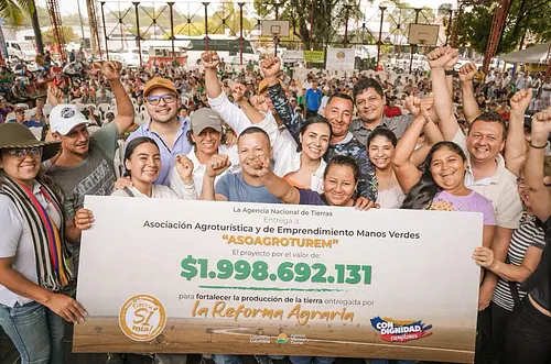 Harman impulsa el Meta con títulos y proyectos productivos