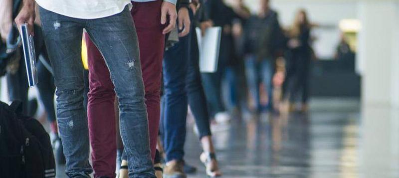 Desempleo en Colombia cae al 8,2%, nivel histórico