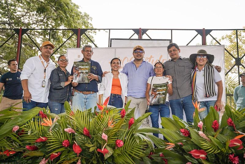 Meta avanza en Reforma Agraria con 400 títulos entregados