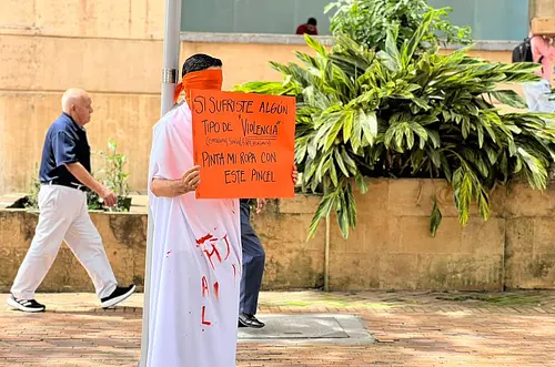 Experimento social evidencia víctimas invisibles en la ciudad