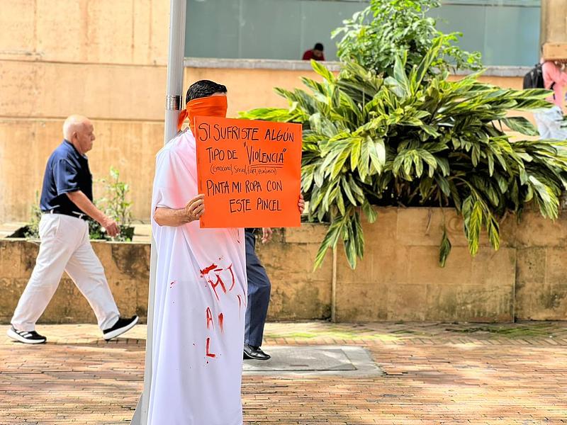 Experimento social evidencia víctimas invisibles en la ciudad