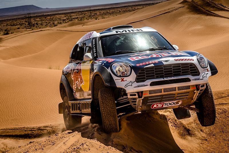 MINI refuerza su legado histórico en el rally mundial