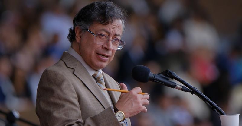 Petro exige al CTI identificar cuerpos hallados en La Guajira